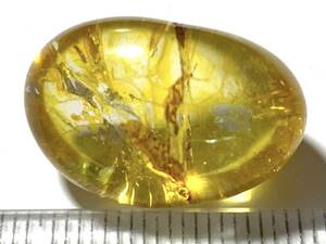 研磨された黄水晶（シトリン）原石・13-7・7g（ブラジル産鉱物標本）