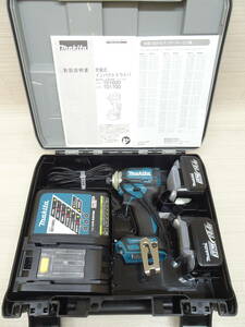 43/Ω713★makita（マキタ）充電式インパクトドライバ TD160D・バッテリBL1430B×2個・充電器・箱セット★未使用に近い品です