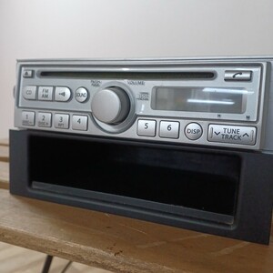 SANYO/1DIN/CDプレイヤー/ 39101-72J5X-CYY/SUZUKI/ オーディオデッキ