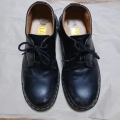 連休特価　Dr. Martens ブラック レースアップシューズ