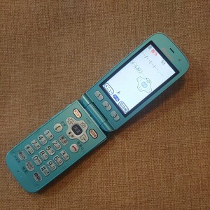 F-01G docomo ブルー