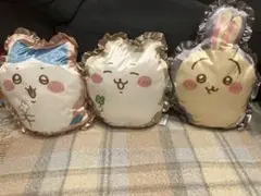 ギンガムフリルクッション ちいかわ ハチワレ うさぎ