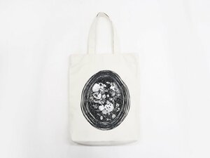 ◇【Vivienne Westwood ヴィヴィアンウエストウッド】キャンバス トートバッグ アイボリー