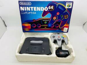 (27480)□【1円～】Nintendo 64 ブラック/グレー 本体/コントローラー/メモリー拡張パック/電源コード/AVケーブル/外箱[任天堂]中古品