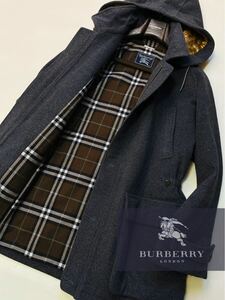 U25 超美品【目を引くセパレート!!】フード付き15万●BURBERRY COLLECTION●メルトンウール ダッフルコート バーバリーコート メンズ L