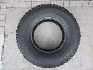 コンチネンタル　クロスコンタクトAT　235/85R16　　中古タイヤ　1本　　CONTINENTAL　CROSS CONTACT　AT　