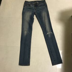 American Eagle アメリカンイーグル 　ストレッチ　ダメージ　スキニーデニム　0サイズ　1500円より値下げ