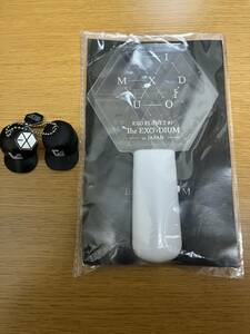 ★送料無料【極美品】　韓国　EXO　エクソ　ペンライト＆ヘルメットキーホルダー