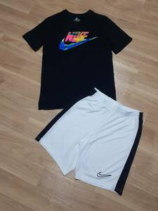 NIKE ナイキ Tシャツ DO1780 ブラック ハーフパンツ DV9743 ホワイト 上下セット size S 美品