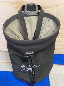 ARCTERYX C80 Large チョークバッグ　Black 定価5000円　税別　新品　タグ付き　未使用　美品