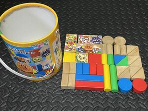 【中古品】★アンパンマン　筒入りつみ木　積み木　39ピース★