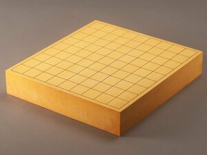 【琴》送料無料 将棋道具 本榧 将棋盤 二寸盤 厚6.4cm 重量3.765kg 箱付 DI515