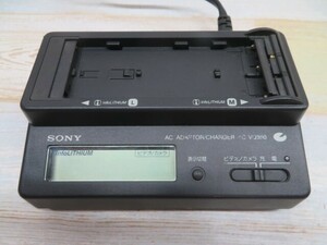 ■SONY AC-VQ850 バッテリー充電器 ソニー バッテリーチャージャー 電源コード付き USED 95847■！！