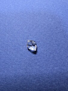 ハーキマーダイヤモンド【超クリア美小粒】7.7mm ハーキマー水晶 アメリカ ニューヨーク州 ハーキマー郡産 #0044