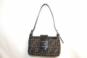 中古 FENDI ズッカ柄 セミショルダーバッグ FFロゴ 茶 ブラウン ハンドバッグ ポーチ 小物入れ 女性用 レディースバッグ 2355 フェンディ