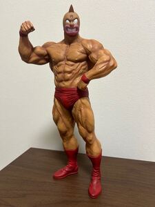 CCP Muscular Collection Vol.DX キン肉マン 通巻100巻＆CCP10周年記念モデル 40cm フィギュア