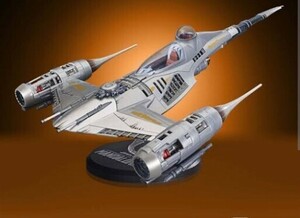 新品未開封　スター・ウォーズ マンダロリアンのN-1スターファイター/マンダロリアン/グローグー アクションフィギュア 