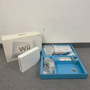 J104-CH12-688 任天堂 ニンテンドー Wii 本体 RVL-S-WD ホワイト 箱付き 説明書付き ※通電確認済み