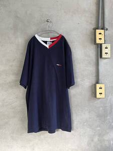 90s 90年代 TOMMY JEANS トミーヒルフィガー Vネック Tシャツ HILFIGER 当時 ビンテージ 古着 半袖 大きい ロゴ y2k ビッグ