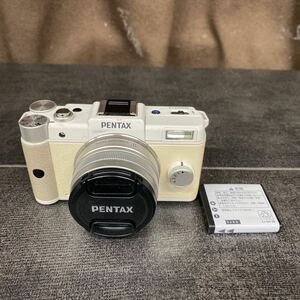 PENTAX ミラーレス一眼 Q レンズキット ホワイト　 デジタルカメラ　美品　ジャンク品　バッテリー　ペンタックス　