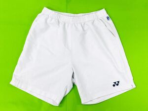 60★即決★ヨネックス★ハーフパンツ★Lサイズ（UNI男女兼用サイズ規格）★白★ベリークール★中古★YONEX★バドミントン★テニス★