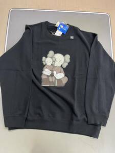 【数量限定】KAWS カウズ ユニクロ コラボ スウェットシャツ 長袖 XL 新作 UNIQLO コンパニオン　未使用　新品　タグ付き 黒　BLACK UT