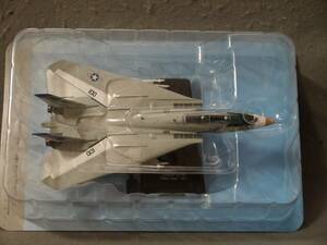 1/100 F-14A Tomcat アメリカ海軍 空母エンタープライズ VF-14 Tophatters CAG bird 2001年 アシェット エアファイター 【模型のみ】