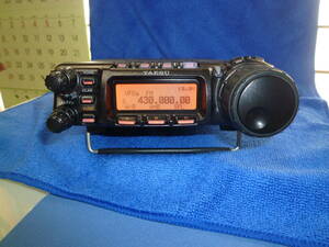 ★　YAESU　FT-857DM　HF/50/144/430MHz ALL MODE 50W　★