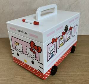 【希少】2013年製　ハローキティ　MEDICAL BOX　メディカルボックス　木製　救急箱
