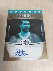 〇06-07 Upper Deck Ovation Spotlight Signature Gold P.Stojakovic ストヤコビッチ SS-PS ##/25