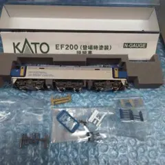 KATO　3036-2　EF200（登場時塗装）