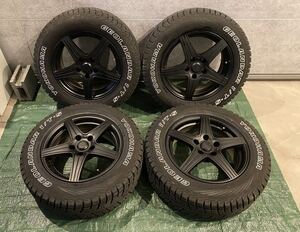 超超バリ山！2018年製16インチアルミ&スタッドレス4本 約9分山215/65R16 PCD114.3/5穴6.5J+40 マットブラック ホワイトレター ジオランダー