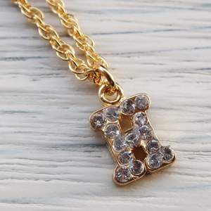 The Delight INITIAL PAVE PENDANT イニシャル　パヴェ　ペンダント　ネックレス　スワロフスキー　ゴールド H