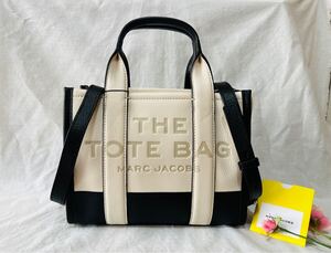 人気！MARC JACOBS レザー ミニ トートバッグ ショルダーバッグ THE LEATHER MINI TOTE BAG IVORY MULTI 112 マークジェイコブス