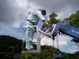 高所作業用ゴンドラ　高耐久亜鉛メッキ 看板・造園業・電気工事【検】タダノ　ユニック　クレーン 古川　前田