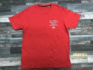 UT UNIQLO ユニクロ × BEAR surfboard メンズ プリント 半袖Tシャツ L 赤