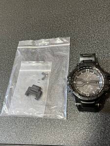 腕時計 CASIO カシオ G-SHOCK SKYCOCKPIT スカイコックピット 5240 GW-A1000FC-2AJFソーラー電波 黒 日付 アラーム かっこいい Gショック 