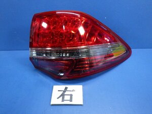 200 クラウン ロイヤル 右 テールランプ 30-346 LED 運転席側 テールライト H21年 GRS200