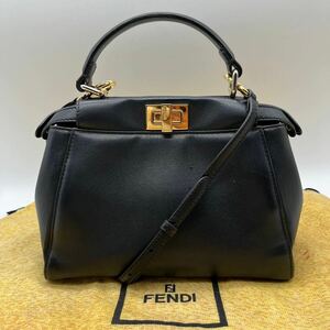 美品 FENDI フェンディ ピーカブー ミニ 2way ハンドバッグ ショルダー レザー ブラック 黒 ターンロック レディース 本革