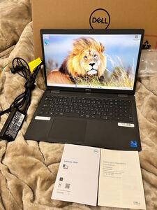 美品 Dell Core i7 1165g7 メモリ16GB m.2.SSD1TB 第11世代 Latitude 3520 フルHD core i7 Windows11 pro