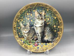 ダンブリーミント レズリー / レスリー アン アイボリー ネコ イギリス 絵皿 飾り皿 世界中 ねこ 猫 (758)