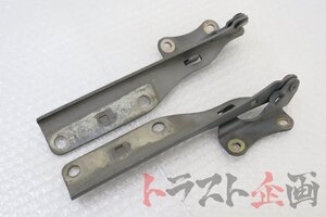 ボンネットヒンジ スカイライン 25GTターボ ER34 後期 ４ドア トラスト企画 送料無料 U 1101620132