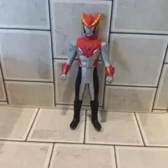 ウルトラマンロッソ ミニソフビ Ｎｏ．66