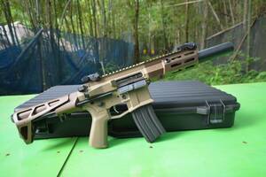 【動画あり】Double Eagle 電動ガン Maxim Defense PDX カスタム ケース付き m4 m16 mdx