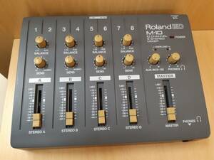 【菊水-10496】 Roland/ED/M-10/10チャンネル/ミキサー/ローランド/通電不可/ジャンク品/本体のみ （yu）