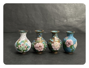 ● コレクター必見 ミニチュア 七宝 花器 花瓶 4点 花入 飾り 華道具 インテリア 雑貨 コレクション 工芸品 Ja48