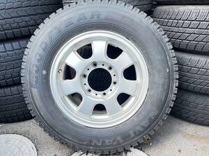 グッドイヤー アイスナビバン スタッドレス 195/80R15 107/105 LT アルミ 15*6J　6穴・139.7 4本 200系ハイエースなど