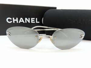 ◆超美品◆CHANEL シャネル◆C124/22◆ココマーク◆サングラス◆シルバー◆ヴィンテージ◆ミラーレンズ◆フレームレス◆ケース付き◆A5773