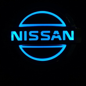 ★新品★日産 NISSAN 5D LEDエンブレム 交換式 10.6X9cm ブルー ティーダ 