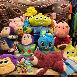 TOY STORY トイストーリー　大量　まとめ　セット　ぬいぐるみ　キャラクター　グッズ　クッション　座布団　限定　23体　特大　ジャンボ